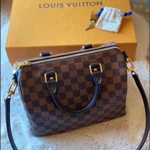 Louis Vuitton Speedy B 25
